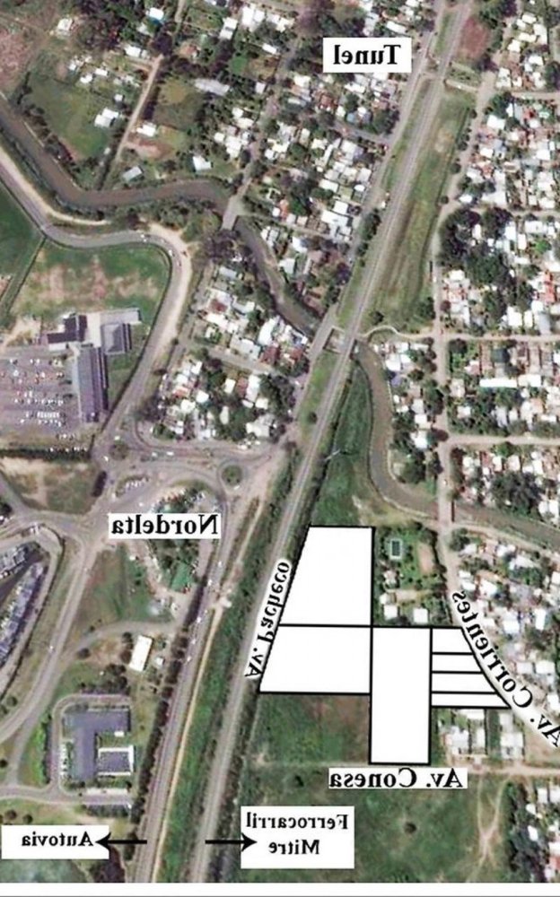  قطعة أرض في Tigre, Argentina رقم 47461