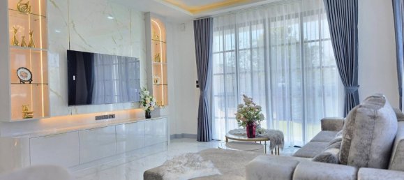 4 bedrooms House for sale in Bang Lamung, Chonburi, Eastern Thailand, Thailand № 81806 2