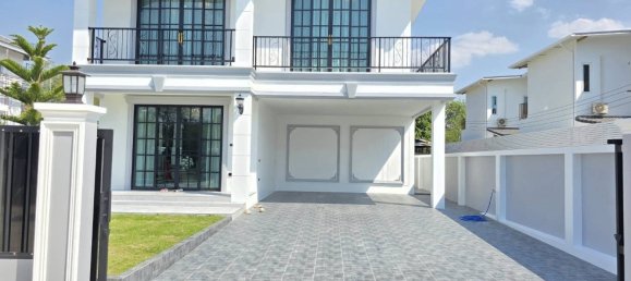 4 bedrooms House for sale in Bang Lamung, Chonburi, Eastern Thailand, Thailand № 81806 25