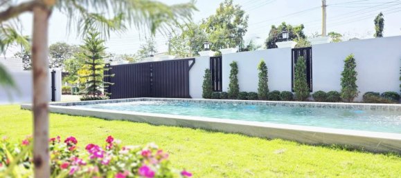 4 bedrooms House for sale in Bang Lamung, Chonburi, Eastern Thailand, Thailand № 81806 30