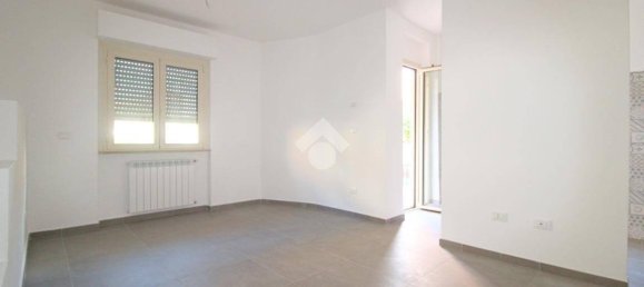 1 bedroom Apartment in Pescara, Italy No. 281879 5
