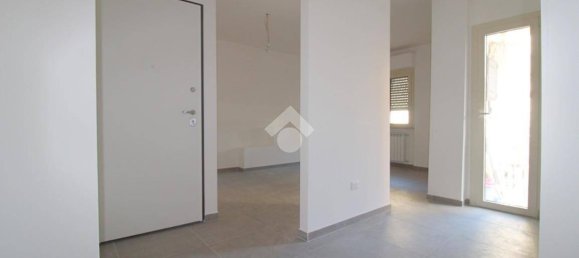 1 bedroom Apartment in Pescara, Italy No. 281879 2