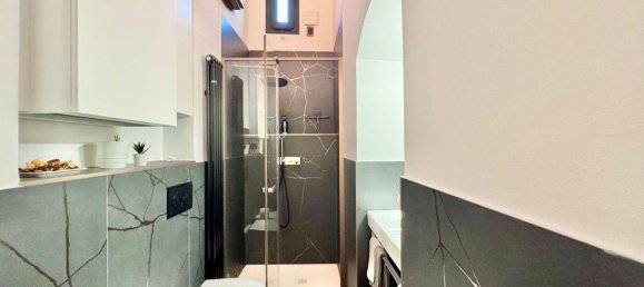 2 rooms Apartment in Florence, Italy No. 82961 19