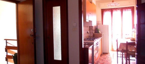 2-salle Appartement à Moncalvo, Italy No. 230798 2