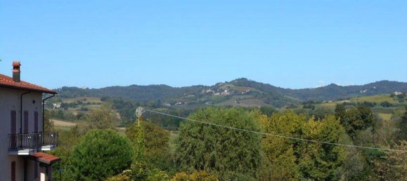 2-salle Appartement à Moncalvo, Italy No. 230798 10