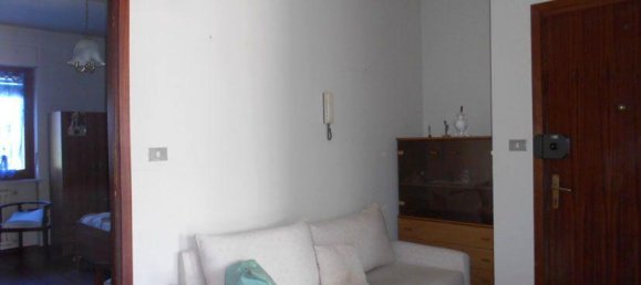 2-salle Appartement à Moncalvo, Italy No. 230798 9