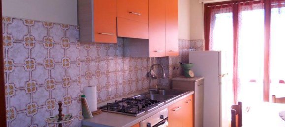2-salle Appartement à Moncalvo, Italy No. 230798 4