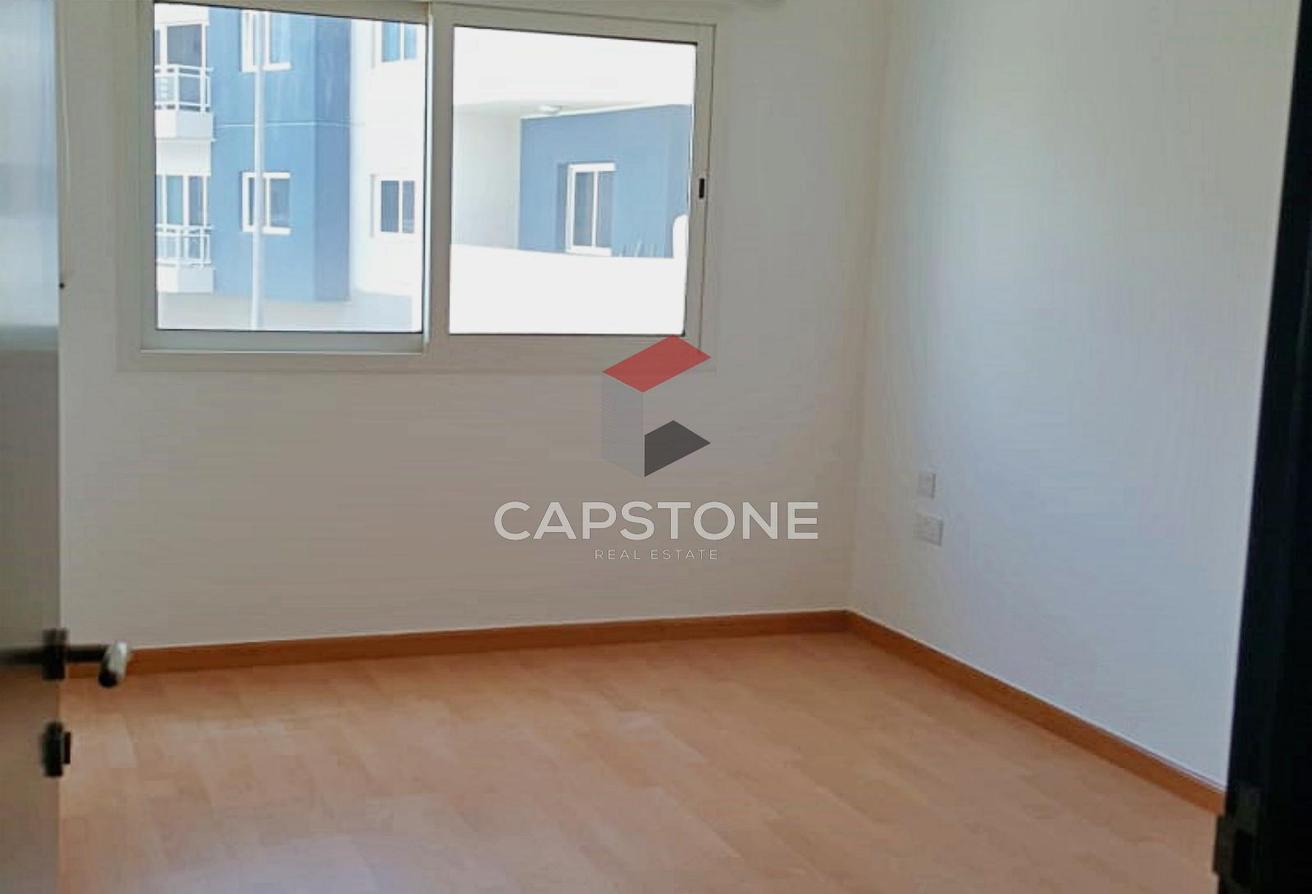 3 bedrooms Apartment in Al Reef, UAE No. 33389
