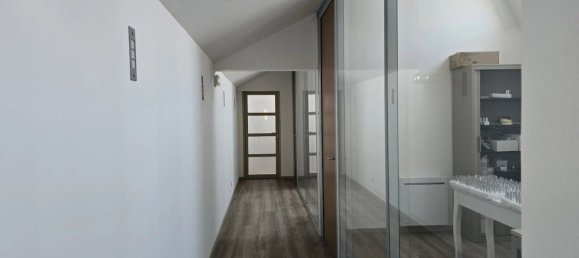 Propiedad comercial de 5 habitaciónes en Saint-Quentin, France No. 71115 12