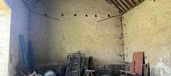 Studio in Boussay, France, Nr. 85670 2