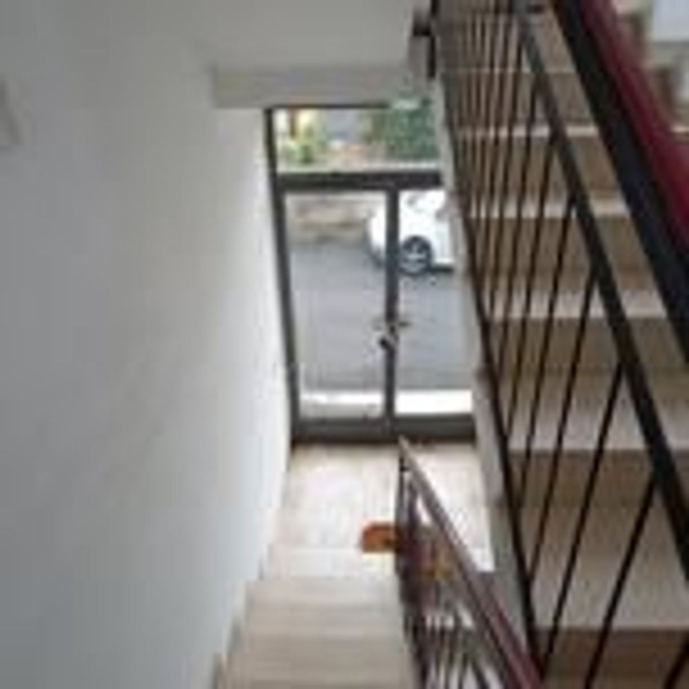 Apartamento de 2 habitaciónes en Pavia, Italy No. 180446