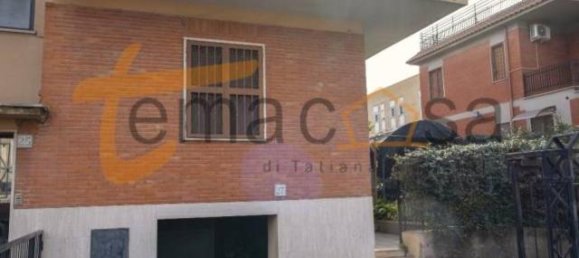 3 rooms Apartment in Rome, Italy No. 34724 59