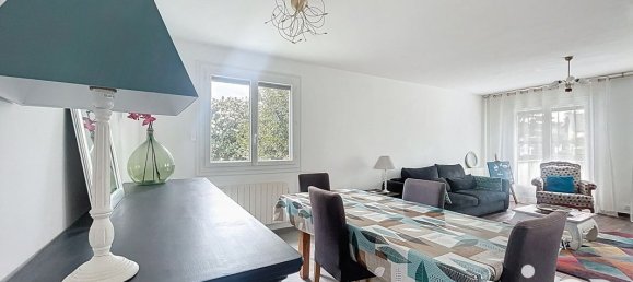 Casa de 5 dormitorios en Saint-Avertin, France No. 153902 3