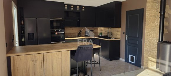 Casa T3 em Jeu-les-Bois, France N.º 240308 2