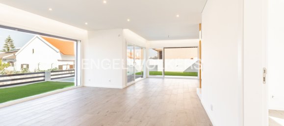 4 Schlafzimmer Villa in Almada, Portugal, Nr. 239160 3