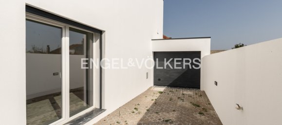 4 Schlafzimmer Villa in Almada, Portugal, Nr. 239160 27