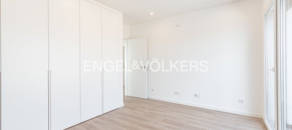 4 Schlafzimmer Villa in Almada, Portugal, Nr. 239160 16