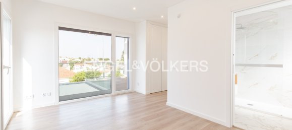 4 Schlafzimmer Villa in Almada, Portugal, Nr. 239160 21