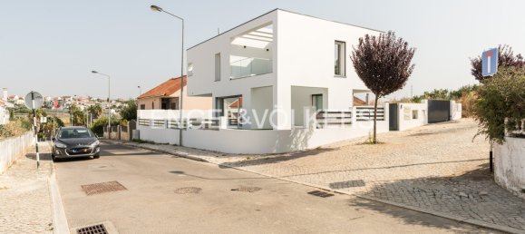 4 Schlafzimmer Villa in Almada, Portugal, Nr. 239160 25