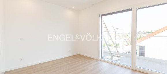 4 Schlafzimmer Villa in Almada, Portugal, Nr. 239160 17