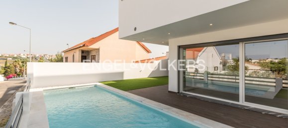 4 Schlafzimmer Villa in Almada, Portugal, Nr. 239160 31
