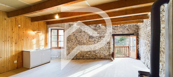 5 bedrooms House in Burzet, France No. 207203 2