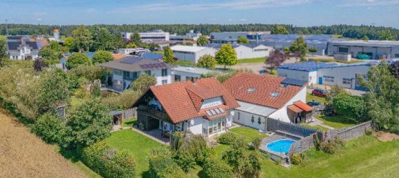 2 bedrooms Building in Rottweil, Germany No. 272989 2