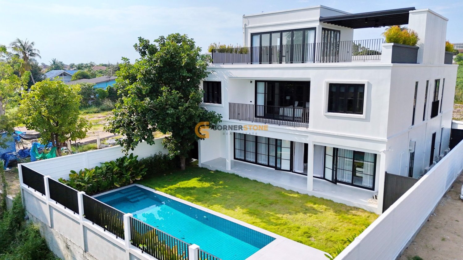 564m² Cafe / restaurant in Chonburi, Thailand No. 24875