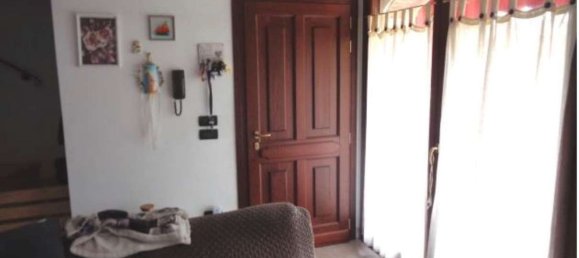 Дом с 6 комнатами в Понте ди Пьяве, Италия № 58206 7