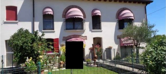 Дом с 6 комнатами в Понте ди Пьяве, Италия № 58206 2