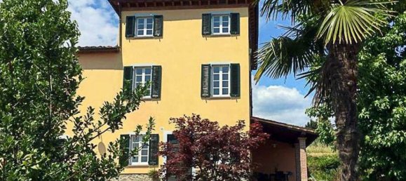 8 bedrooms Villa in Capannori, Italy No. 345626 6