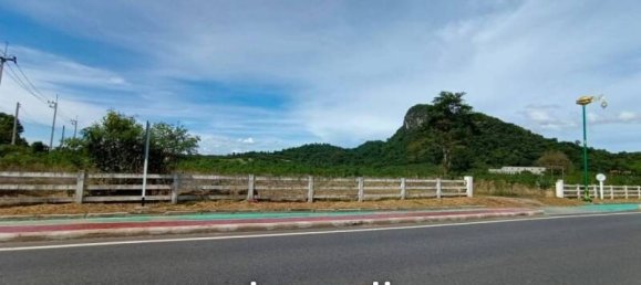 41556m² Commercial property in Sattahip, Thailand No. 15659 2