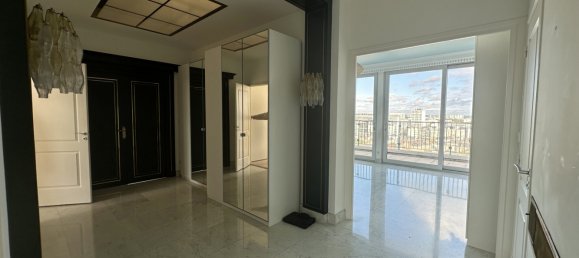 Квартира с 2 спальнями в Тур, Франция № 226998 9