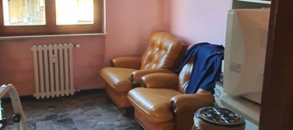 5 rooms Apartment in Novi Ligure, Italy No. 71797 5