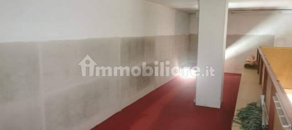 Propiedad comercial de 2 habitaciónes en Venaria Reale, Italy No. 283928 12