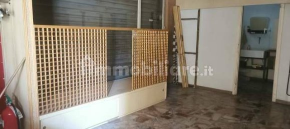Propiedad comercial de 2 habitaciónes en Venaria Reale, Italy No. 283928 6
