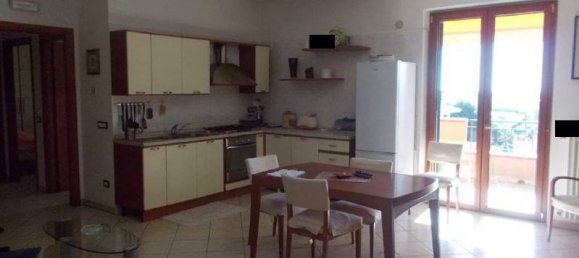 Квартира с 2 спальнями в Сатриано, Италия № 99342 5