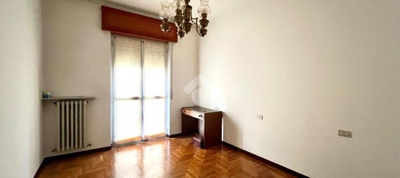 Apartamento de 4 habitaciónes en Sotto il Monte Giovanni XXIII, Italy No. 16419 17