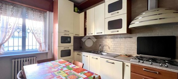 Apartamento de 4 habitaciónes en Sotto il Monte Giovanni XXIII, Italy No. 16419 11