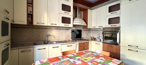 Apartamento de 4 habitaciónes en Sotto il Monte Giovanni XXIII, Italy No. 16419 10