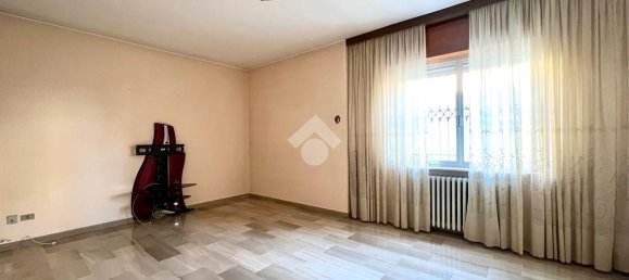 Apartamento de 4 habitaciónes en Sotto il Monte Giovanni XXIII, Italy No. 16419 7