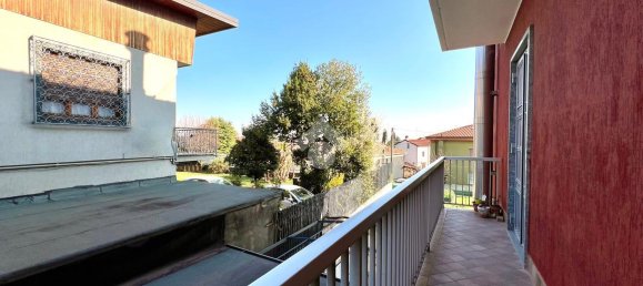 Apartamento de 4 habitaciónes en Sotto il Monte Giovanni XXIII, Italy No. 16419 20