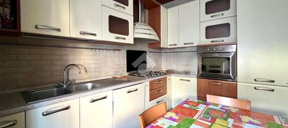 Apartamento de 4 habitaciónes en Sotto il Monte Giovanni XXIII, Italy No. 16419 12