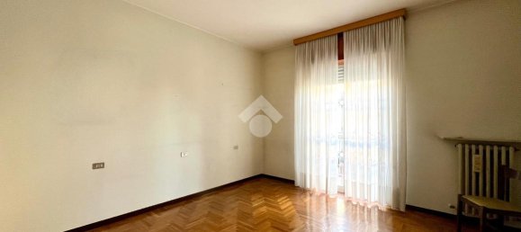 Apartamento de 4 habitaciónes en Sotto il Monte Giovanni XXIII, Italy No. 16419 14