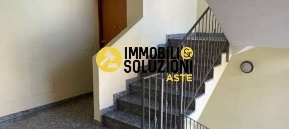 3-salle Appartement à Osio Sopra, Italy No. 185066 53