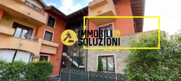 3-salle Appartement à Osio Sopra, Italy No. 185066 56