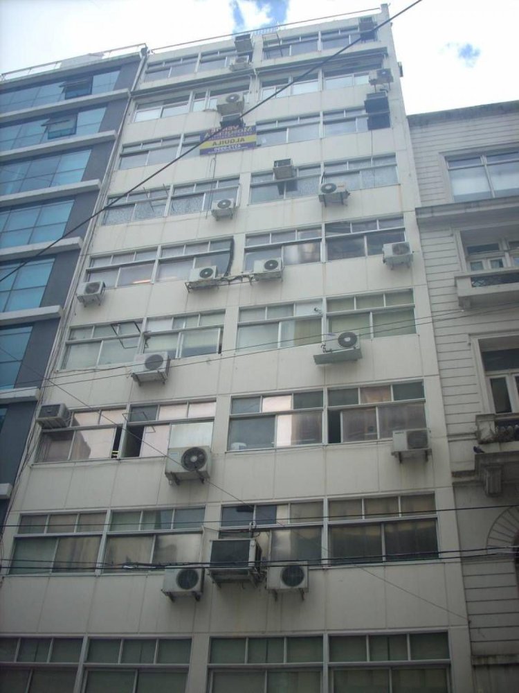 87m² Office in Buenos Aires, Argentina No. 109752
