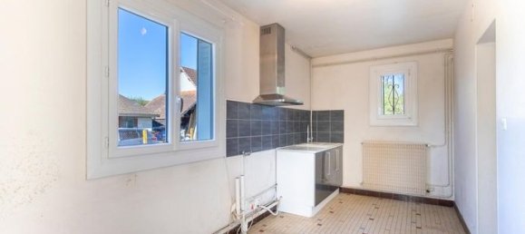 Casa de 3 dormitorios en Romorantin-Lanthenay, France No. 309632 4