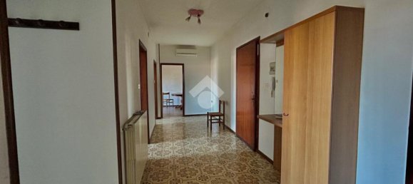 3 rooms Apartment in Maserà di Padova, Italy No. 234830 5