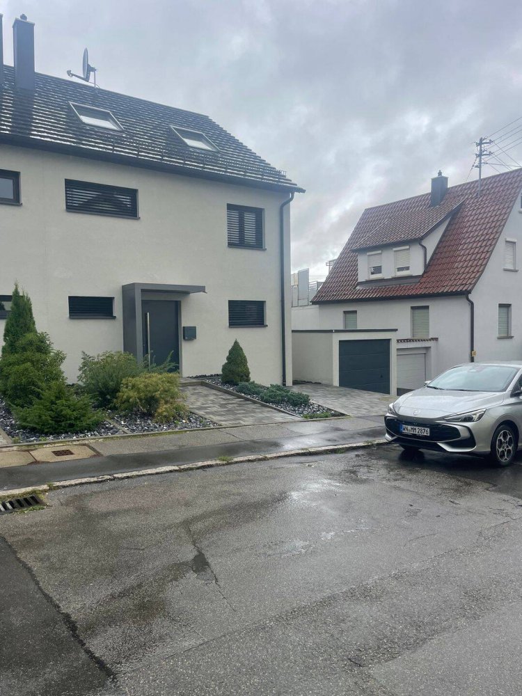 4 bedrooms Townhouse in Rems-Murr-Kreis, Germany No. 355869